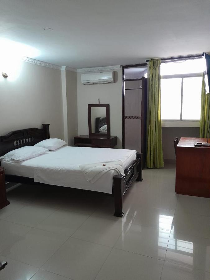 Hotel Danes Barranquilla Баранкила Екстериор снимка