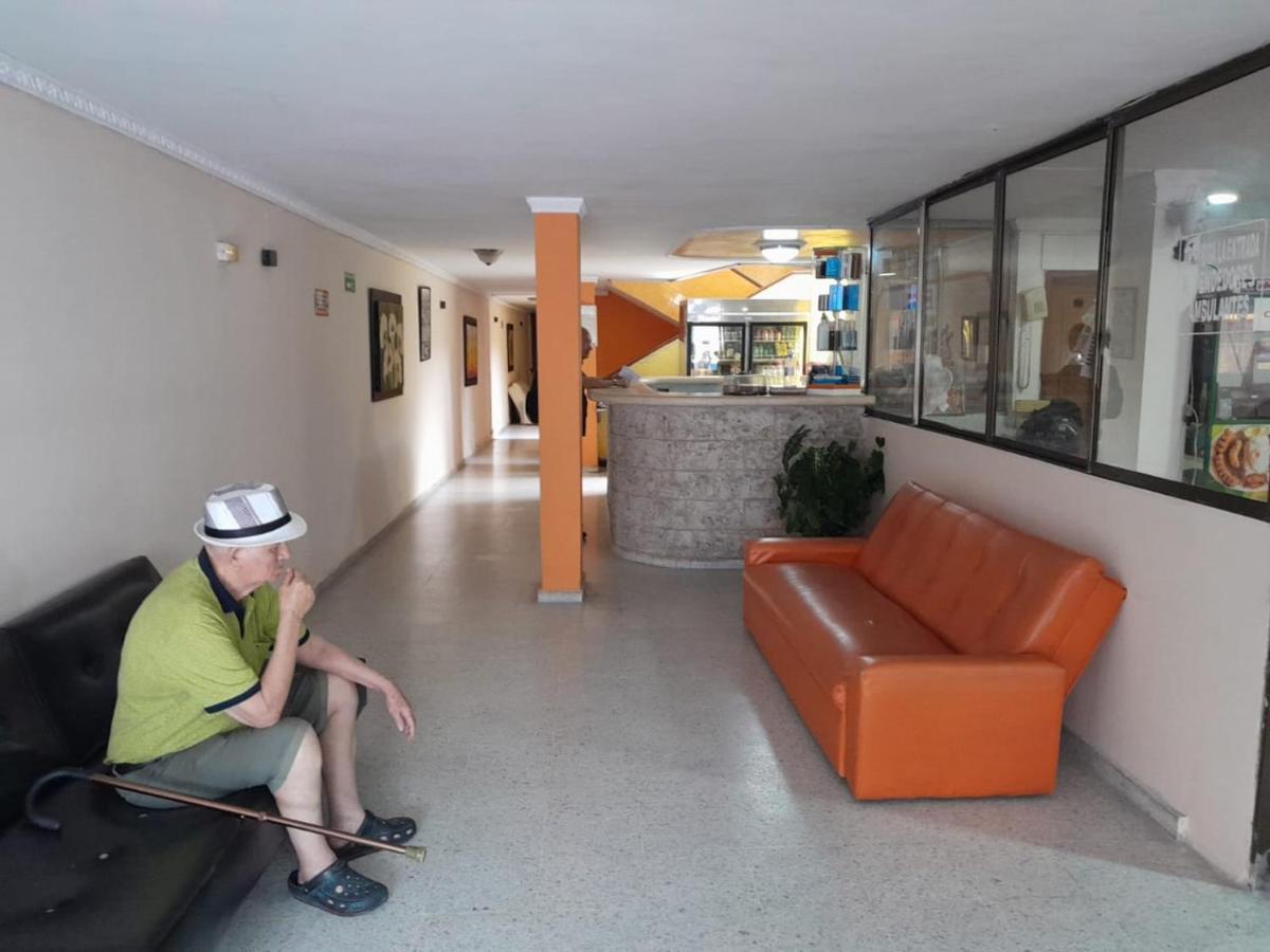 Hotel Danes Barranquilla Баранкила Екстериор снимка