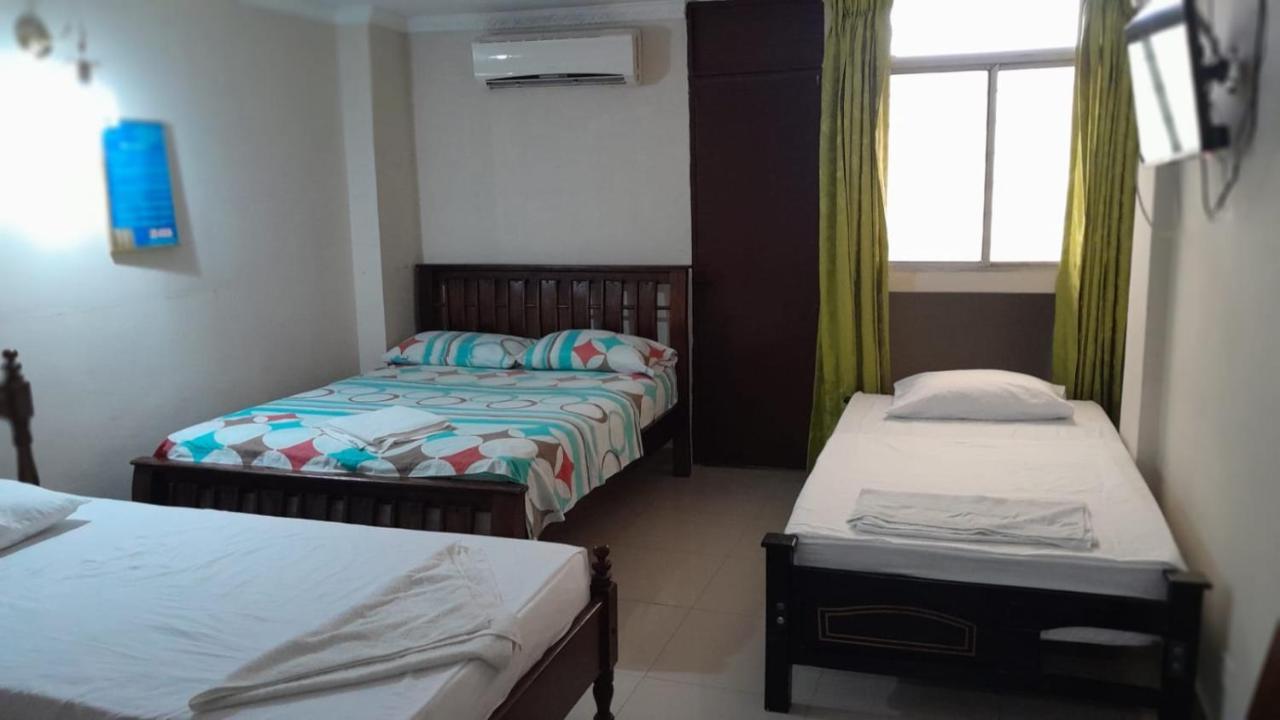Hotel Danes Barranquilla Баранкила Екстериор снимка