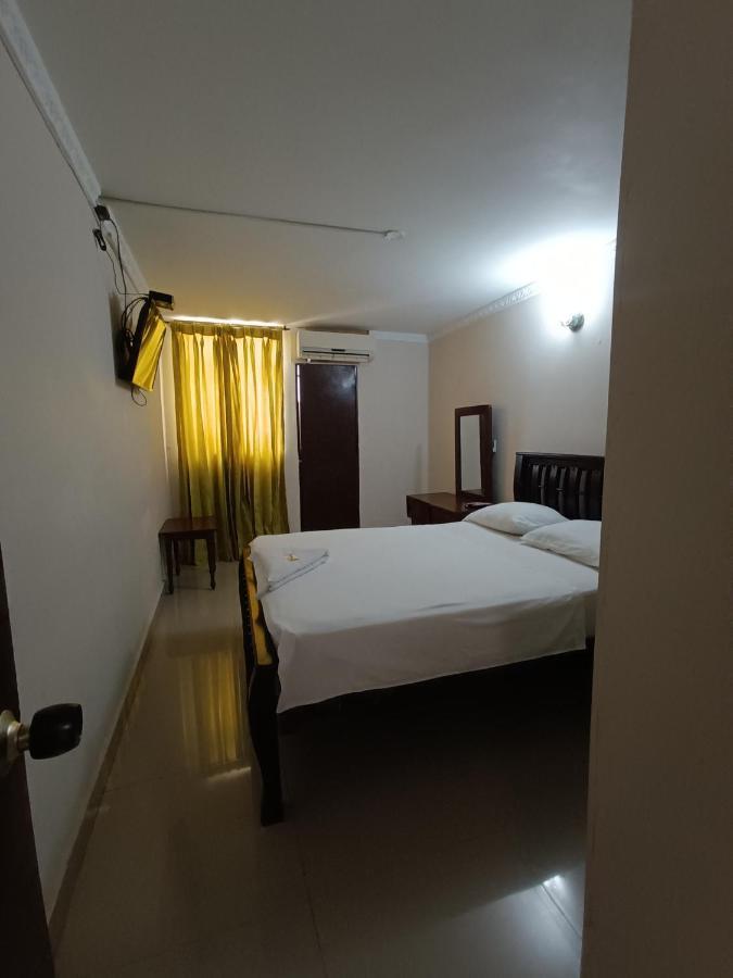 Hotel Danes Barranquilla Баранкила Екстериор снимка