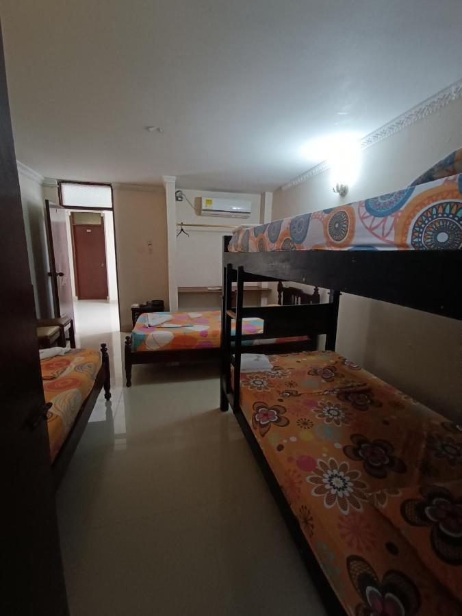 Hotel Danes Barranquilla Баранкила Екстериор снимка