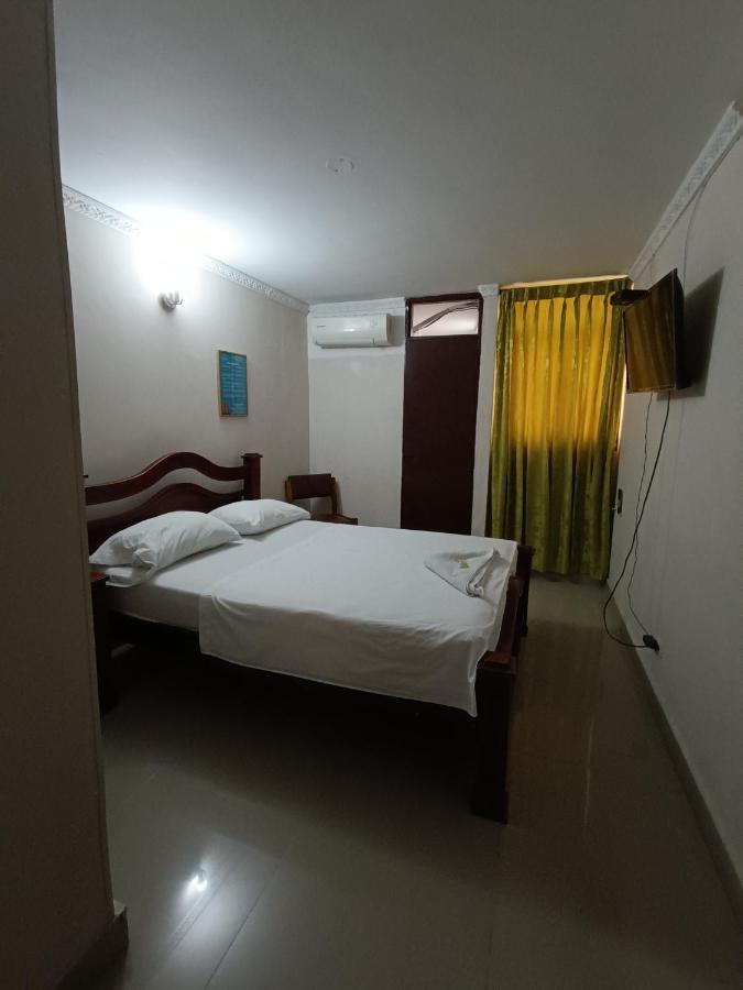 Hotel Danes Barranquilla Баранкила Екстериор снимка