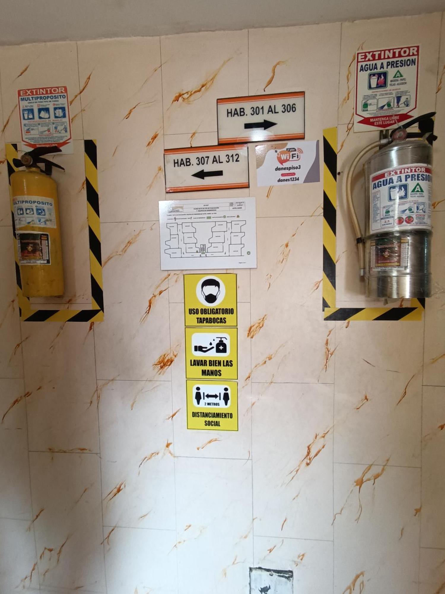 Hotel Danes Barranquilla Баранкила Екстериор снимка